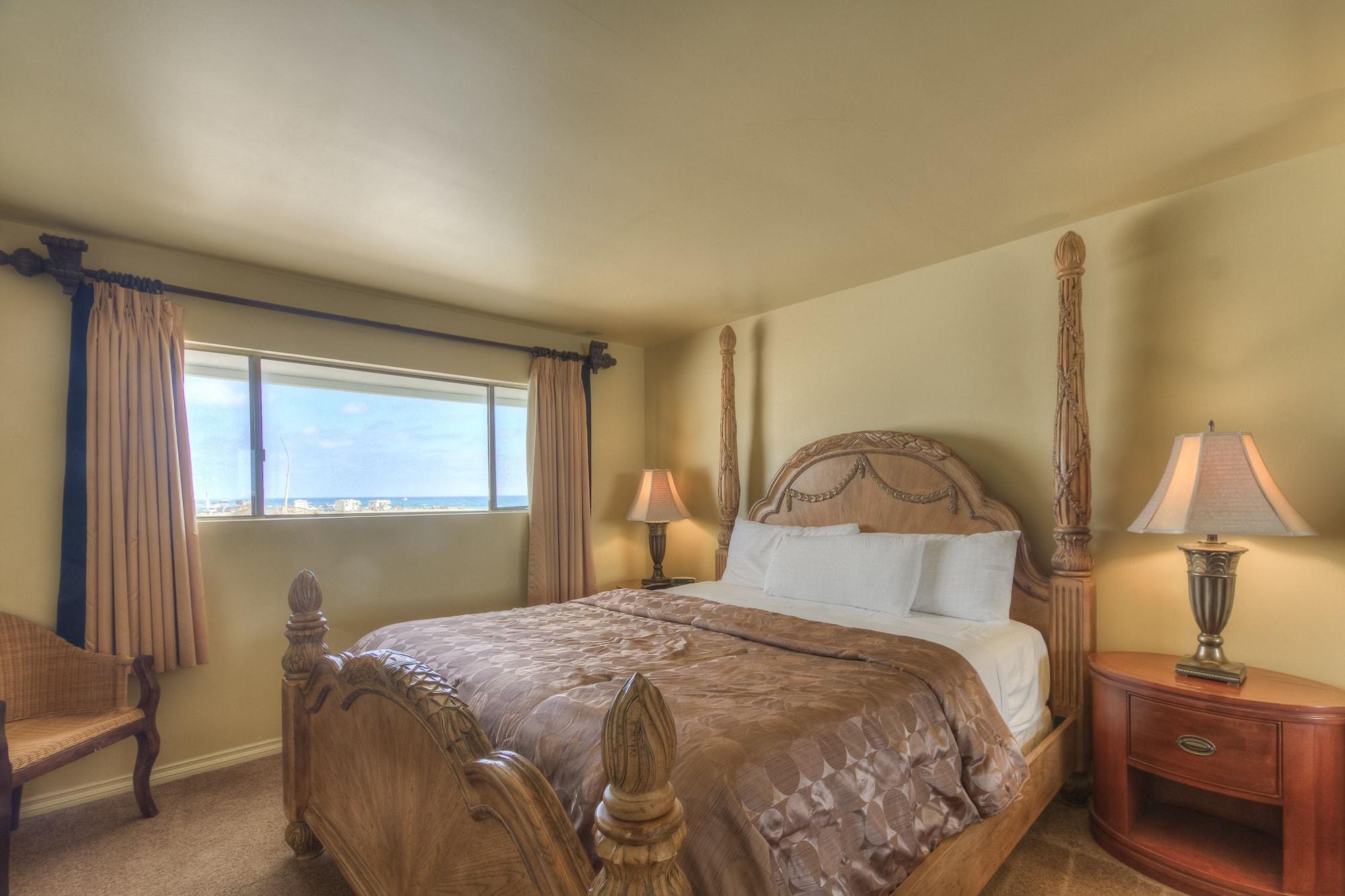 Oceanside Marina Suites - A Waterfront Hotel Eksteriør billede