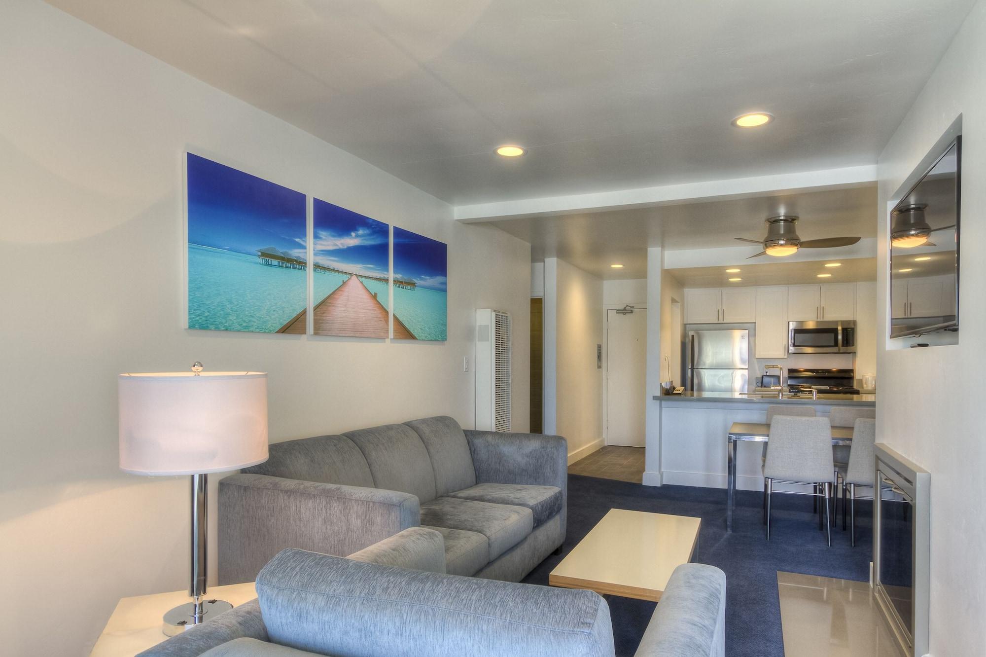 Oceanside Marina Suites - A Waterfront Hotel Eksteriør billede
